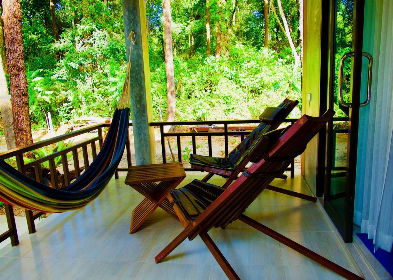 The Sun Long Beach Resort Koh Lanta Exterior foto